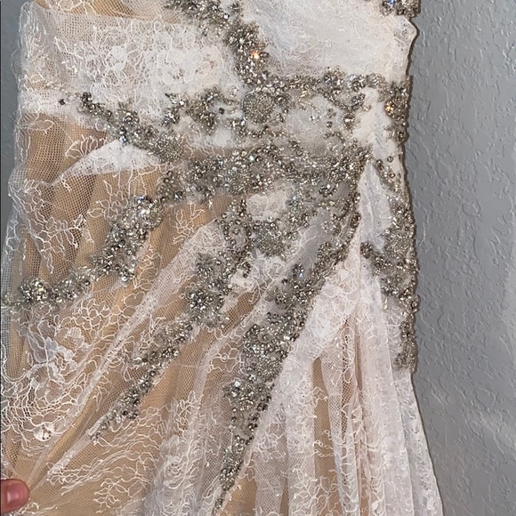 $1,485 NWT Lace Wedding Bridal Dress - Picture 6 of 16